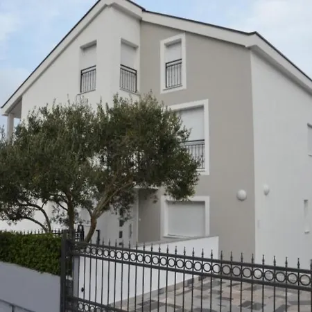 Tony Apartmán Trogir