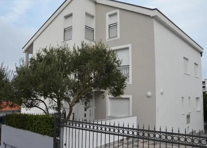 Tony Апартаменты *